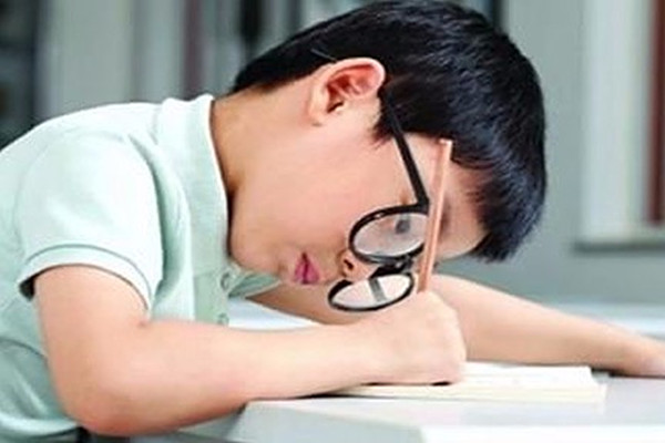 针对儿童的控制近视方法有哪些 针对儿童的控制近视方法有哪些