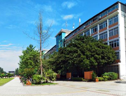 四川成都职业学校1.png 四川成都职业学校1.png