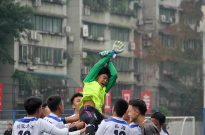 为什么去读四川成都职业学校?.jpg 为什么去读四川成都职业学校?.jpg