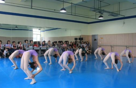 成都艺术培训学校.png 成都艺术培训学校.png