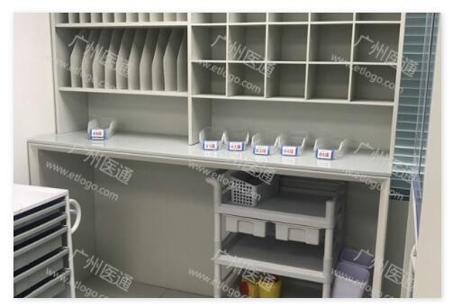 医院医疗家具2.jpg 医院医疗家具2.jpg