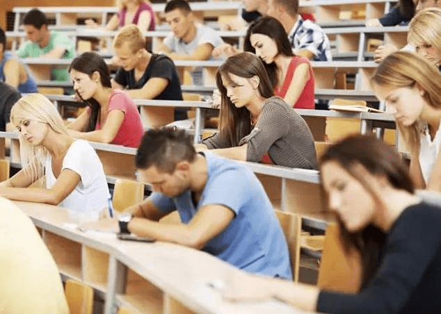 北京对外经贸大学课程.jpg 北京对外经贸大学课程.jpg