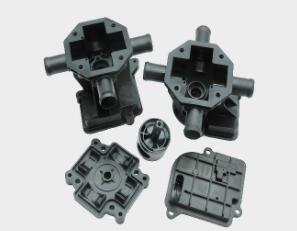 注塑模具加工2.jpg 注塑模具加工2.jpg