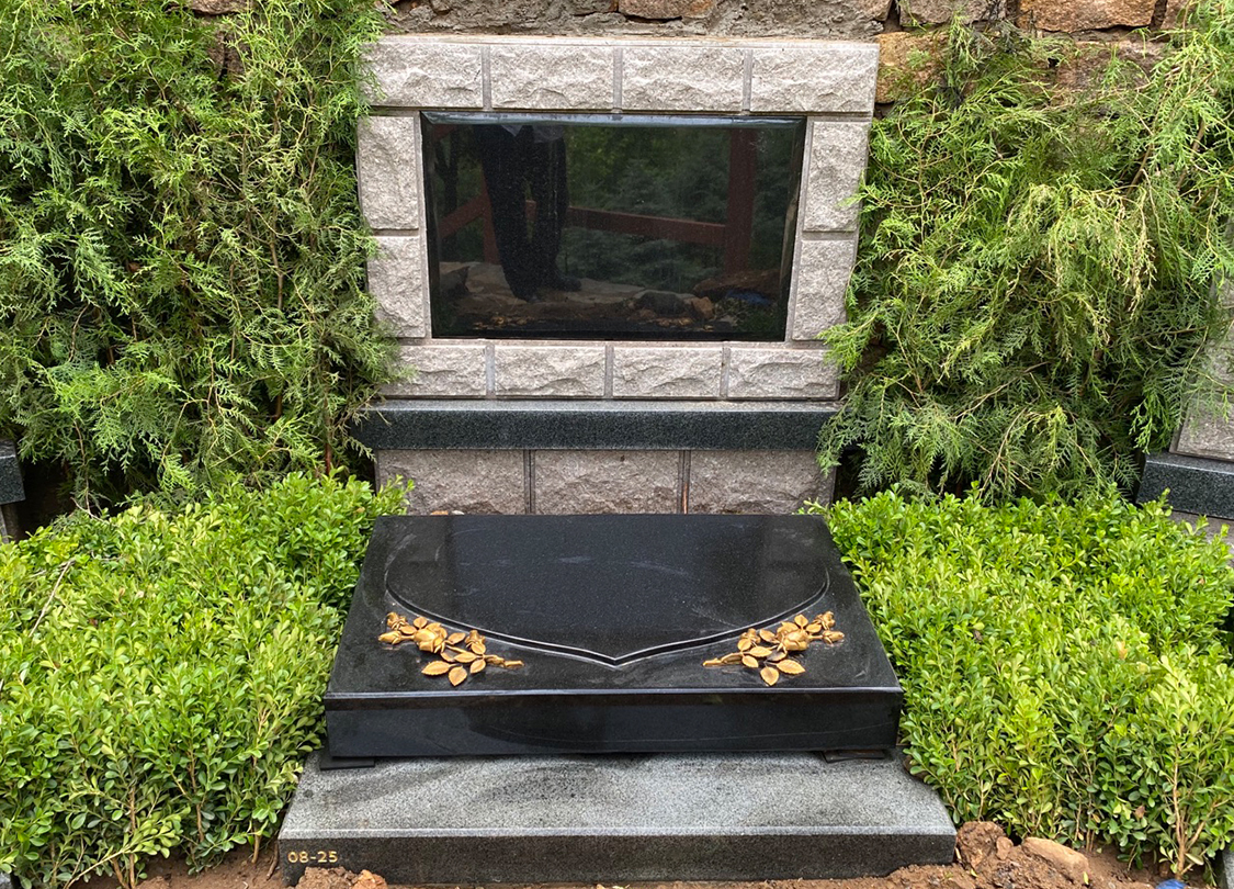 平谷区的墓地.jpg 平谷区的墓地.jpg