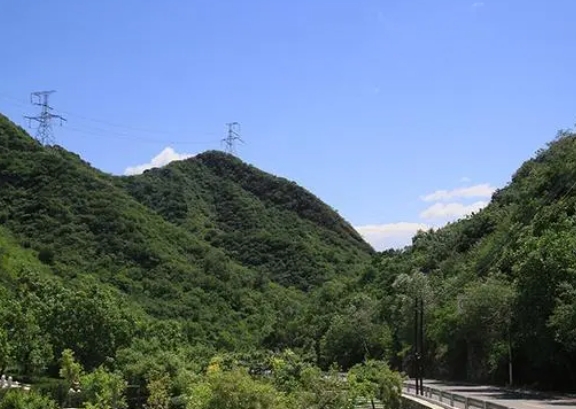怀柔九公山陵园.png